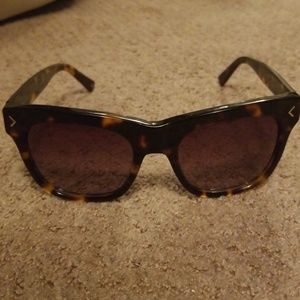 Kendall + Kylie sunglasses